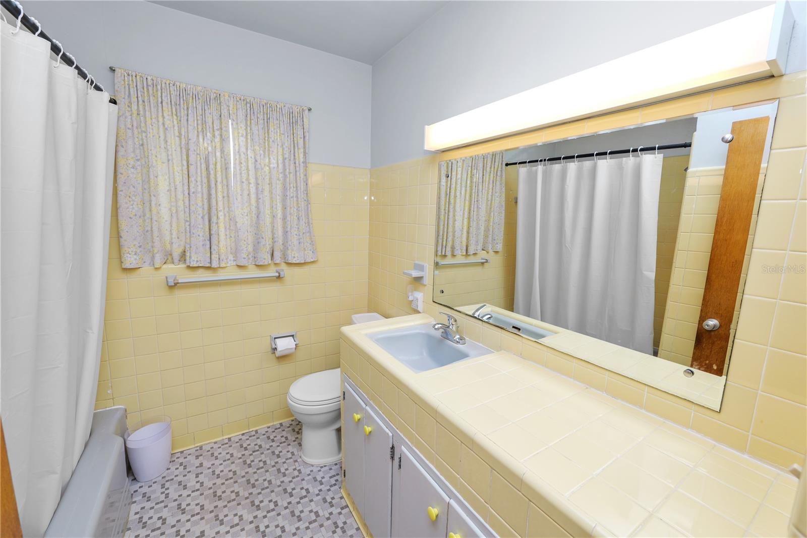 Image 27 of 38 For 111 Orange Street