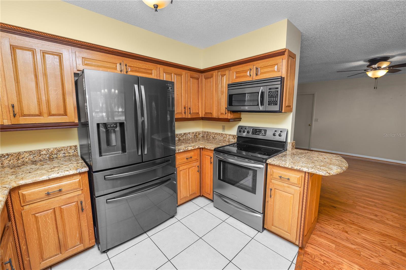Image 12 of 54 For 5120 Lunn Road