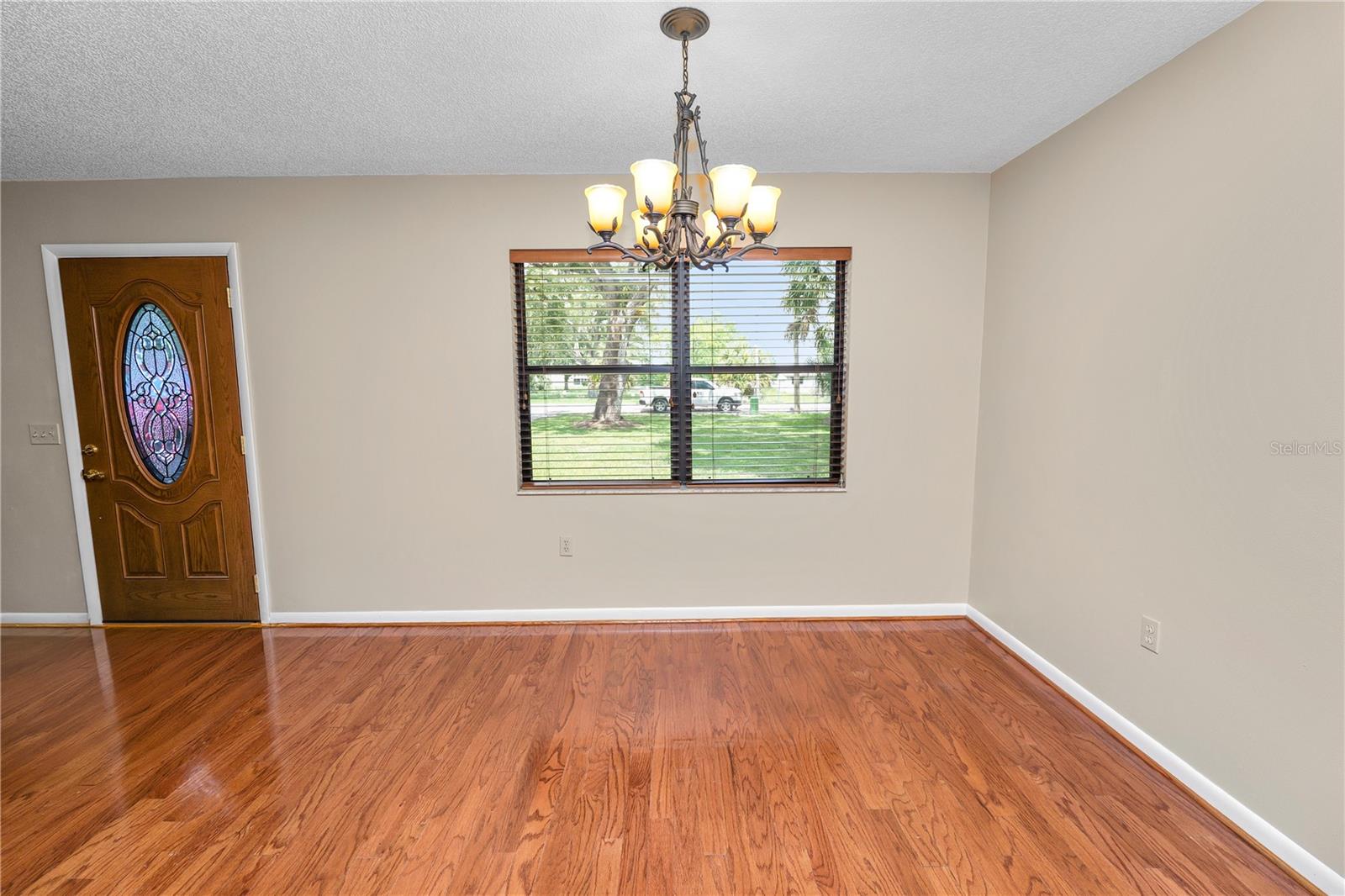 Image 3 of 54 For 5120 Lunn Road