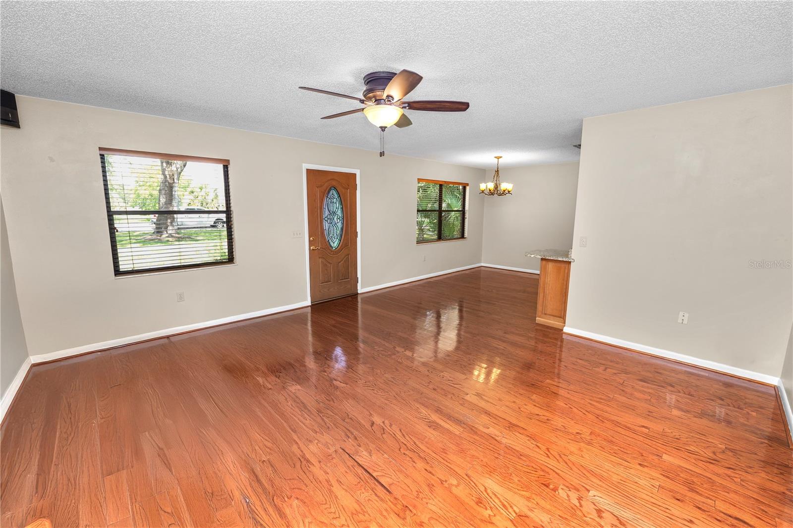 Image 5 of 54 For 5120 Lunn Road