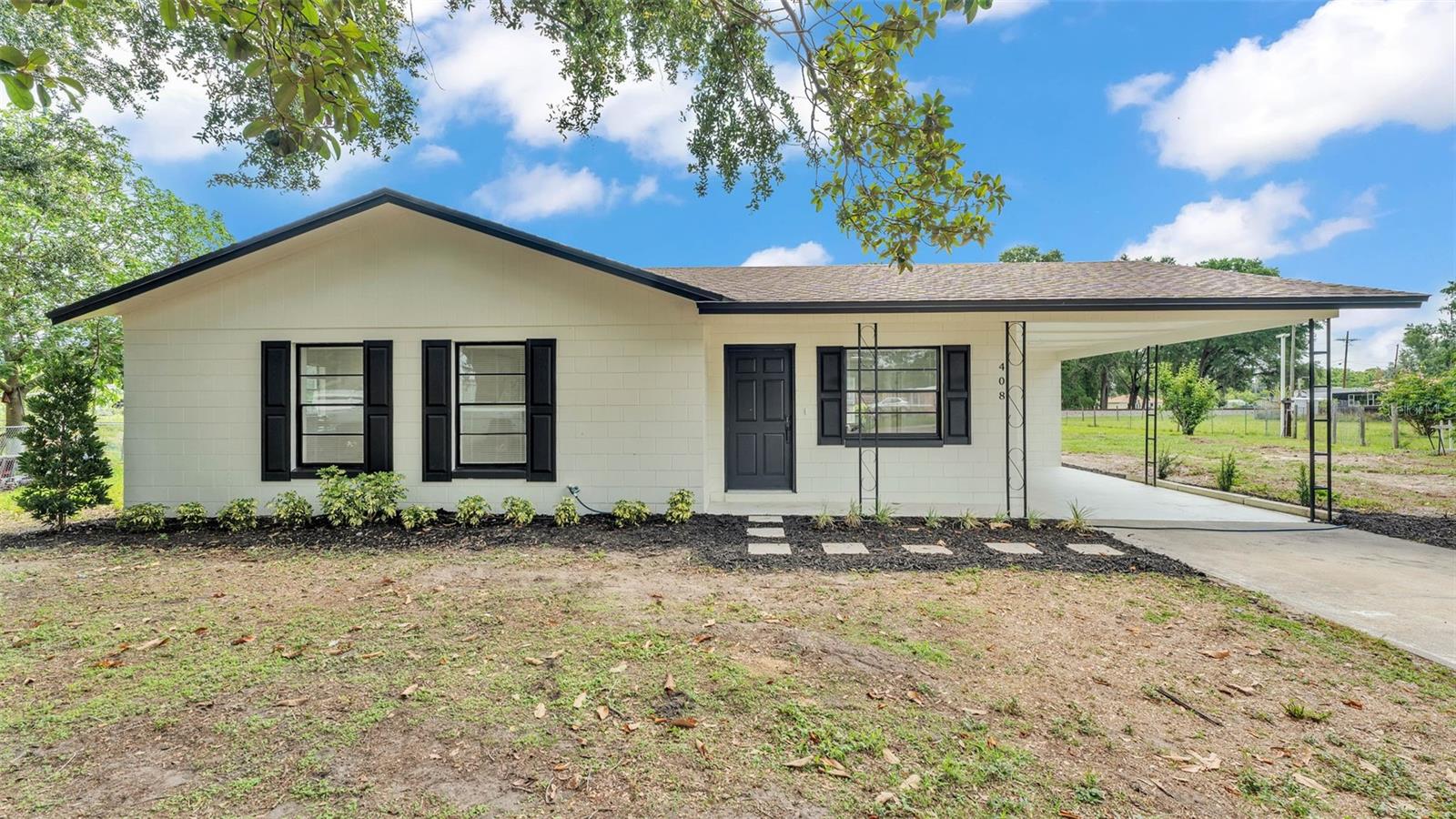 Details for 408 Sycamore Street Sw, FORT MEADE, FL 33841