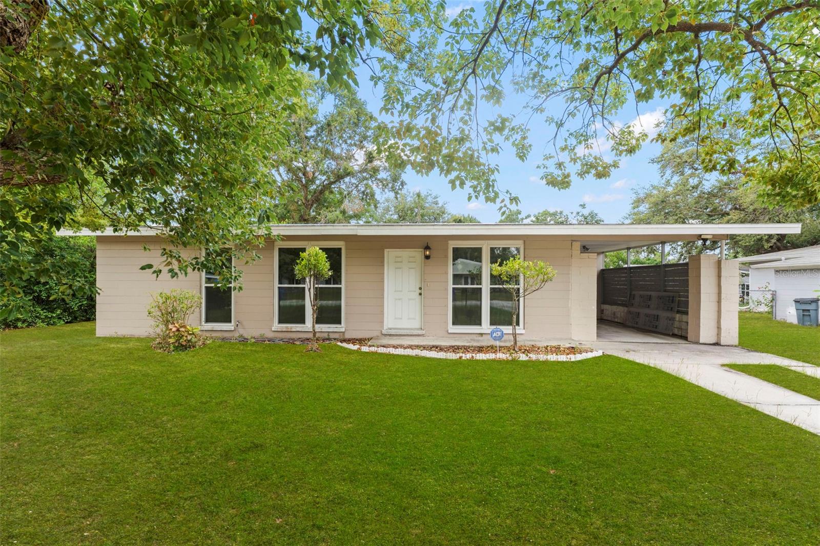 Details for 1018 Briarwood Avenue, TAMPA, FL 33613