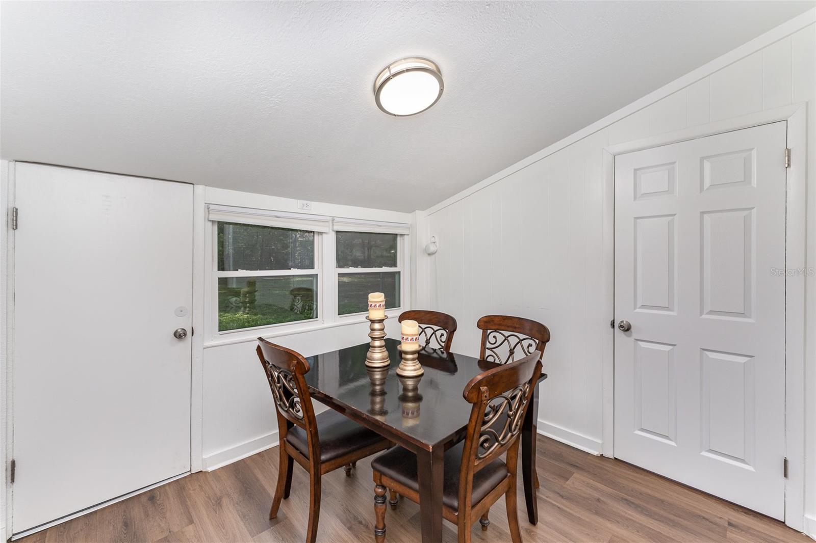 Image 11 of 53 For 1125 Josephine Street