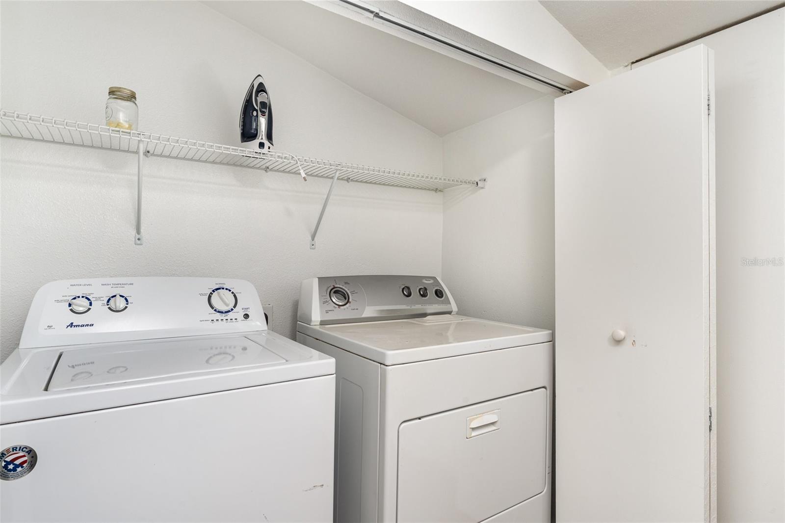 Image 16 of 53 For 1125 Josephine Street