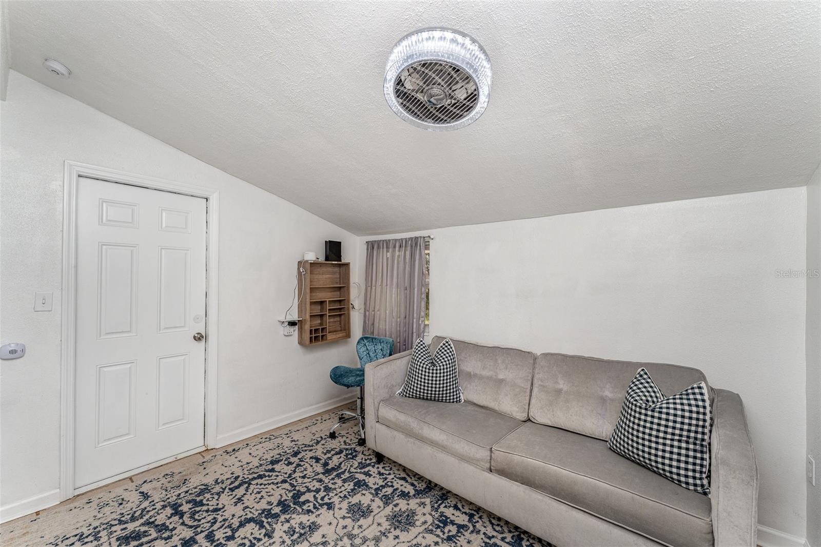 Image 41 of 53 For 1125 Josephine Street