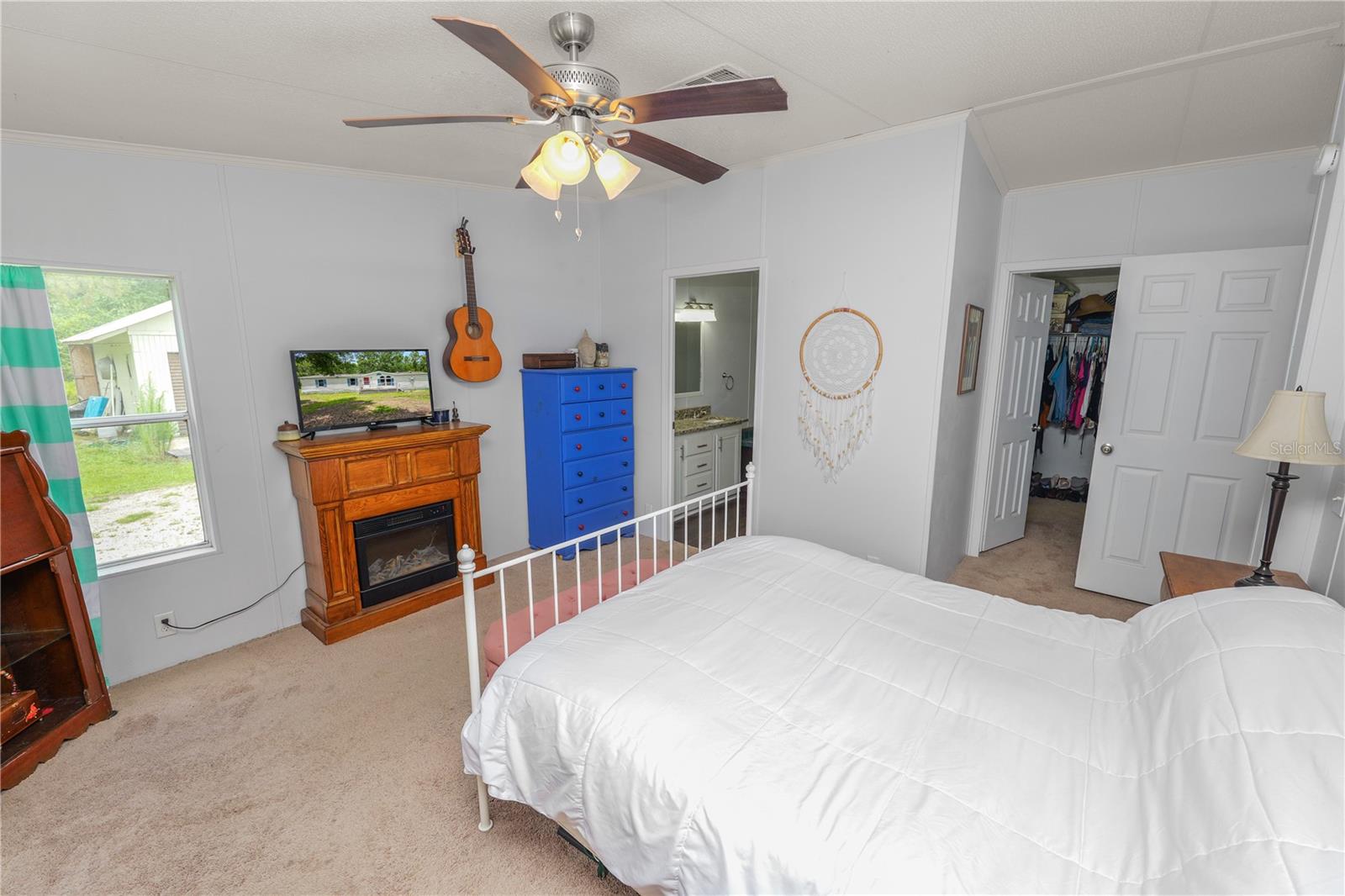 Image 10 of 41 For 8652 Cross Creek Road
