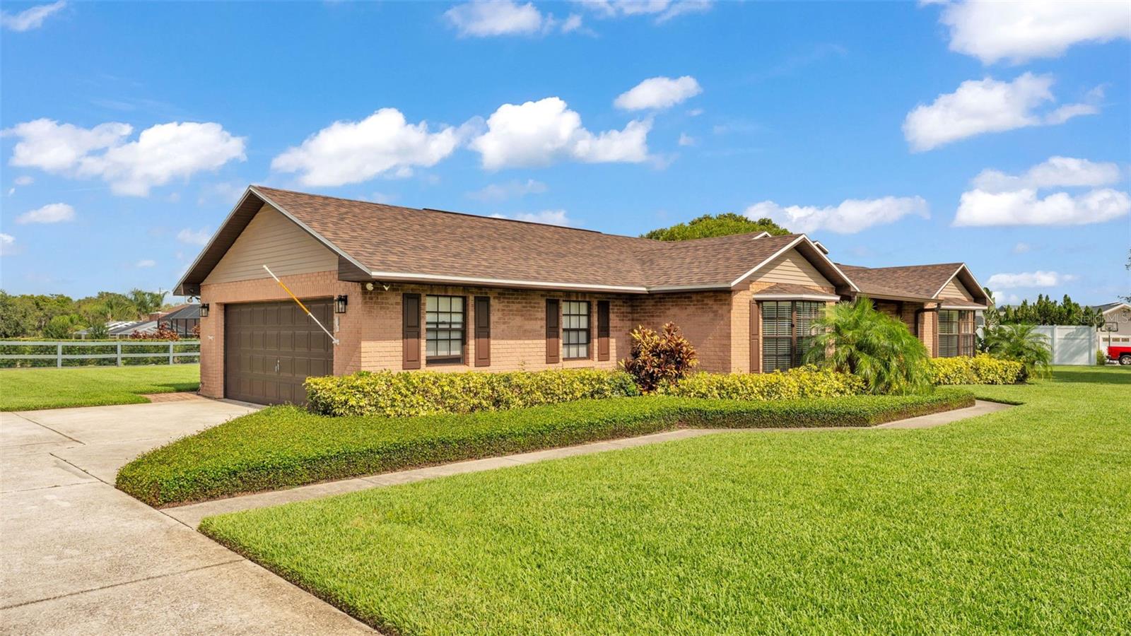 Image 2 of 54 For 118 Caloosa Drive