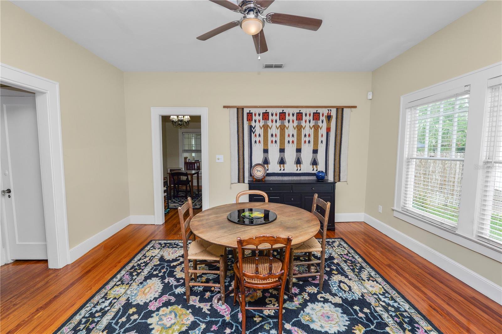 Image 12 of 42 For 817 College Avenue