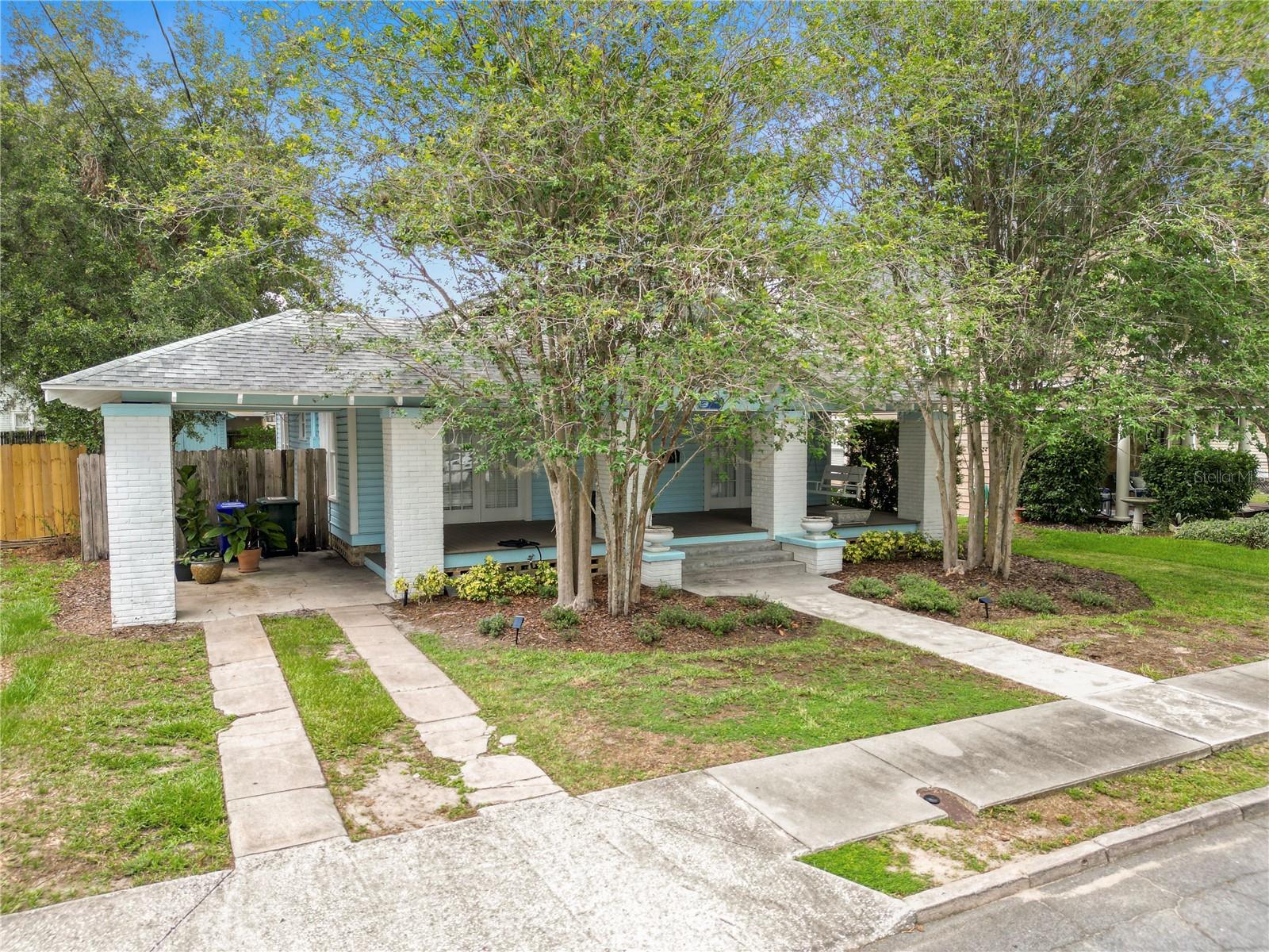 Image 39 of 42 For 817 College Avenue