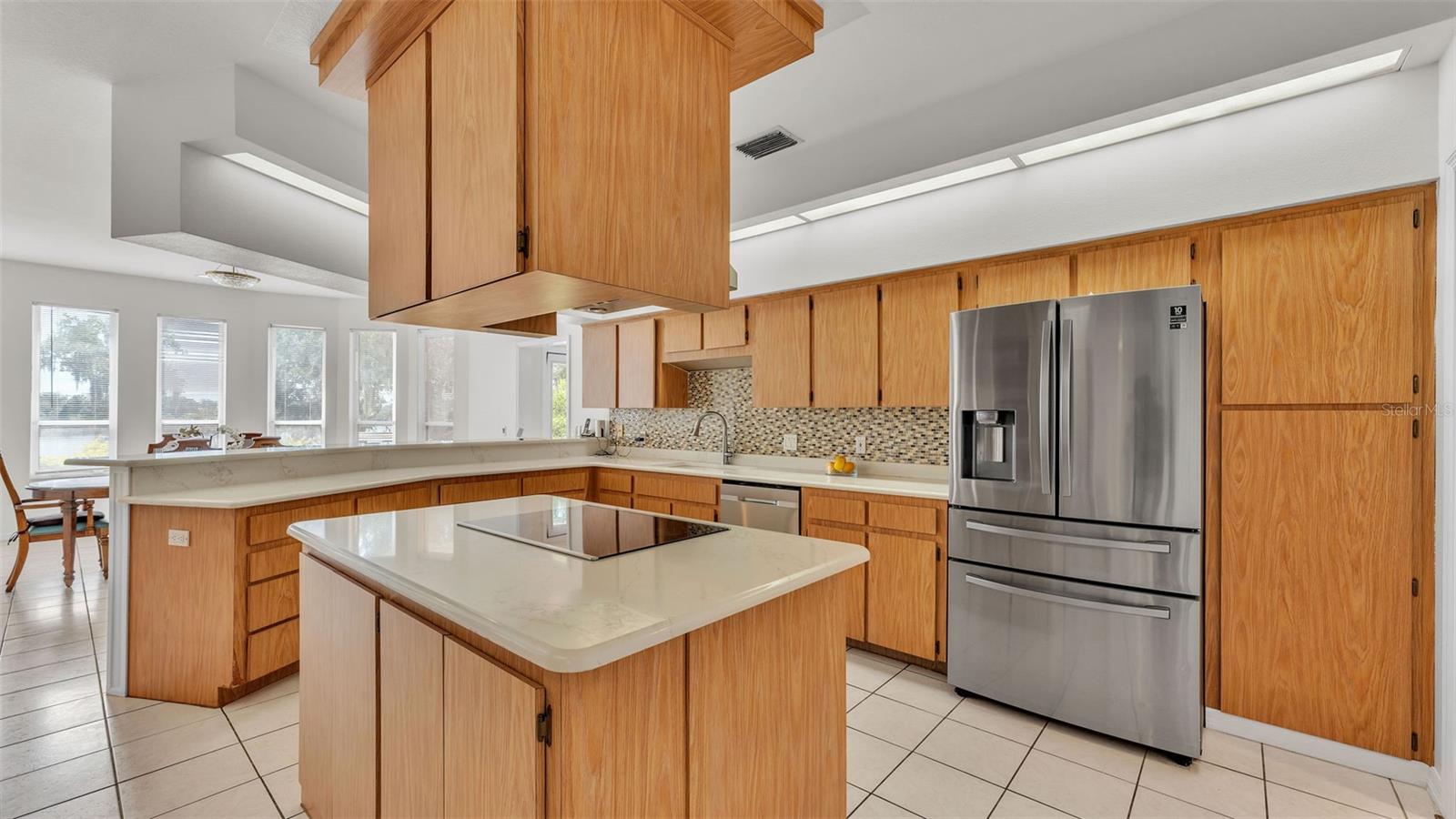 Image 16 of 90 For 6948 Hayter Drive