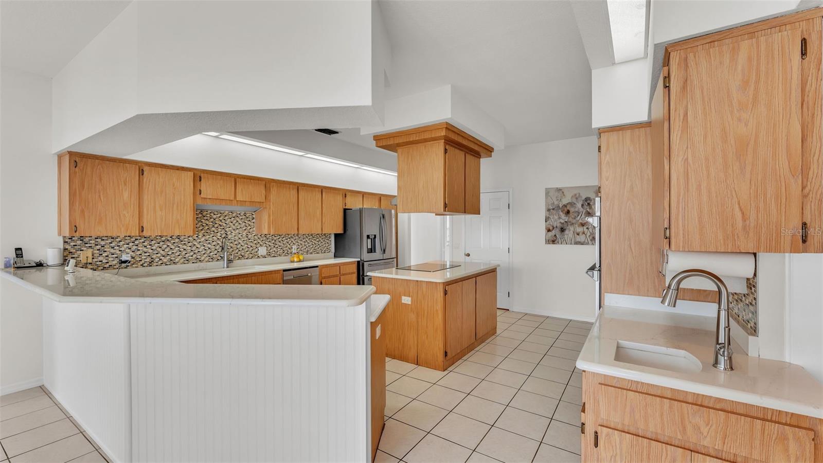 Image 20 of 90 For 6948 Hayter Drive