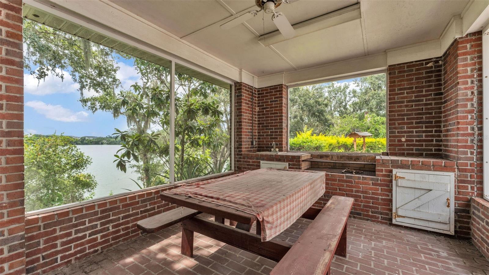 Image 71 of 90 For 6948 Hayter Drive