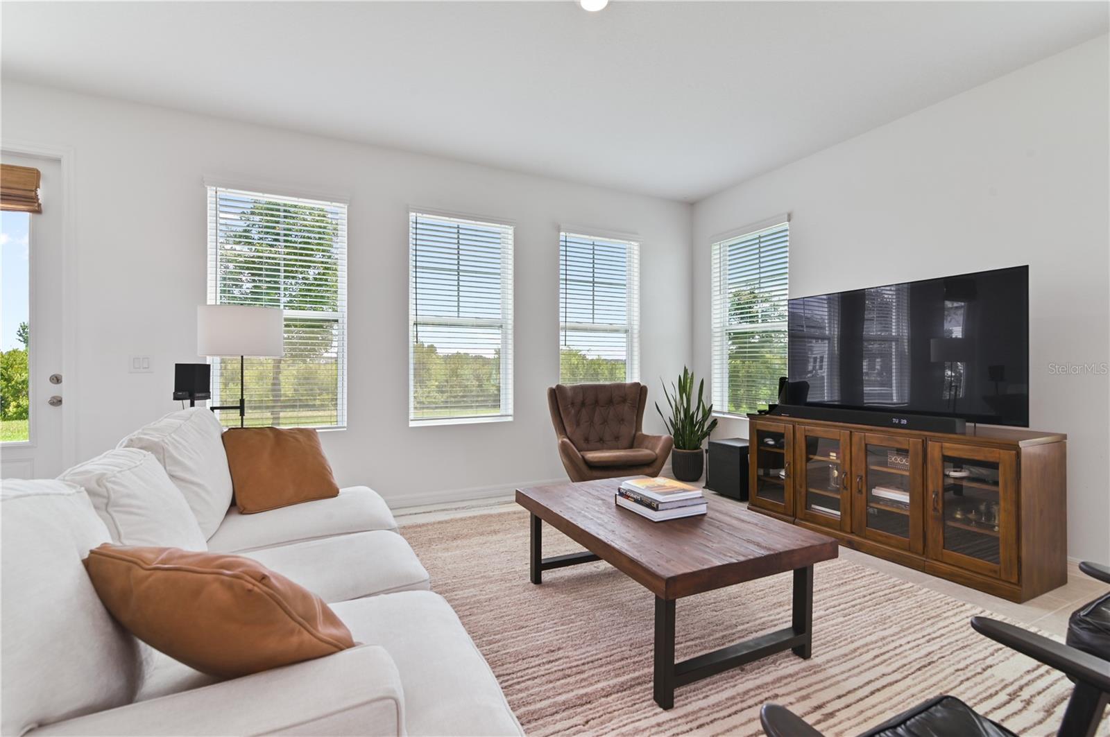 Image 21 of 44 For 1754 Sanibel Dr