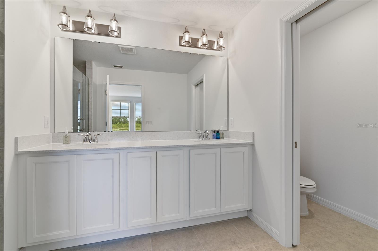 Image 29 of 44 For 1754 Sanibel Dr