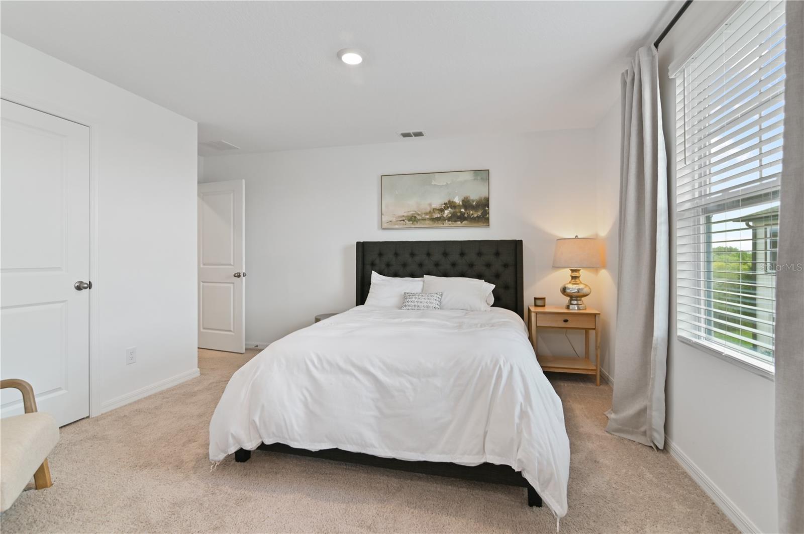 Image 32 of 44 For 1754 Sanibel Dr