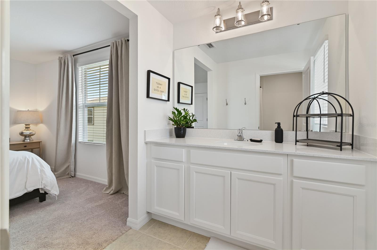 Image 34 of 44 For 1754 Sanibel Dr