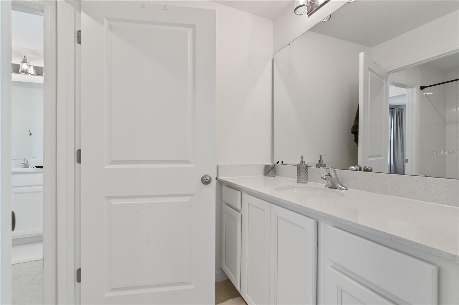 Image 36 of 44 For 1754 Sanibel Dr