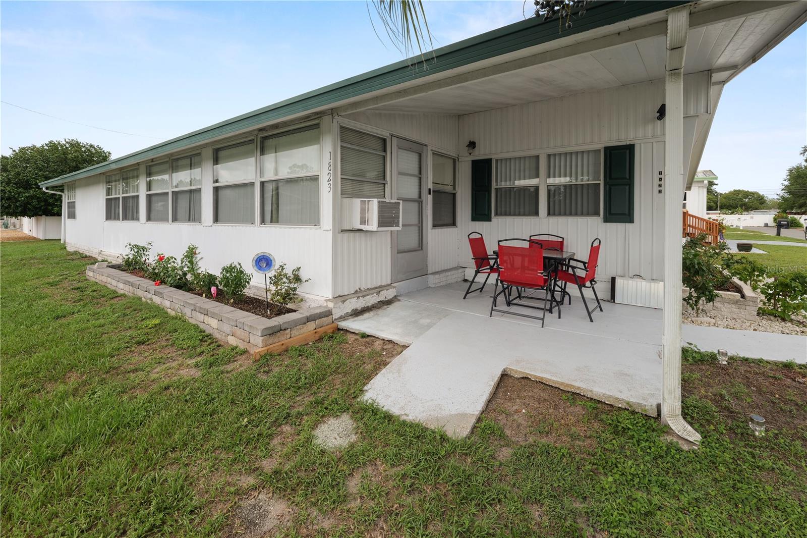 Image 3 of 26 For 1823 Blue Lake Drive