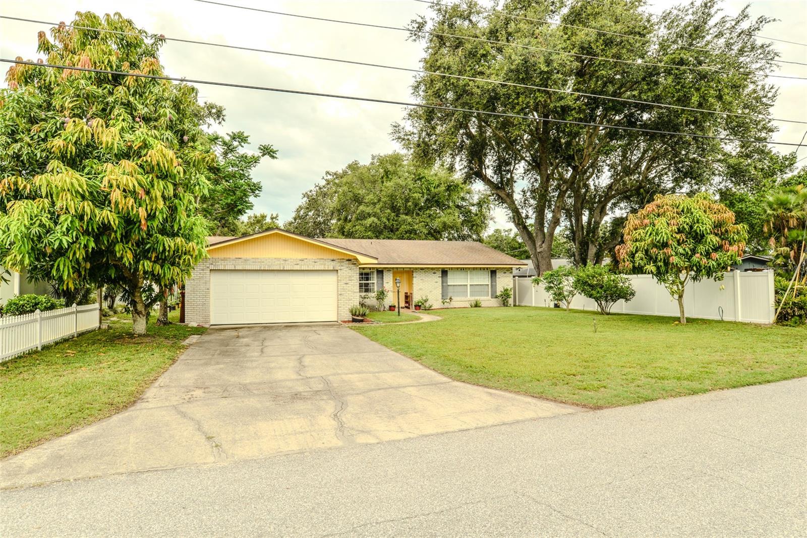 Image 2 of 24 For 111 Beverly Drive