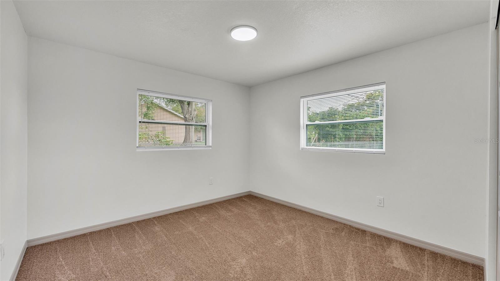 Image 20 of 32 For 1920 Kimball Court S
