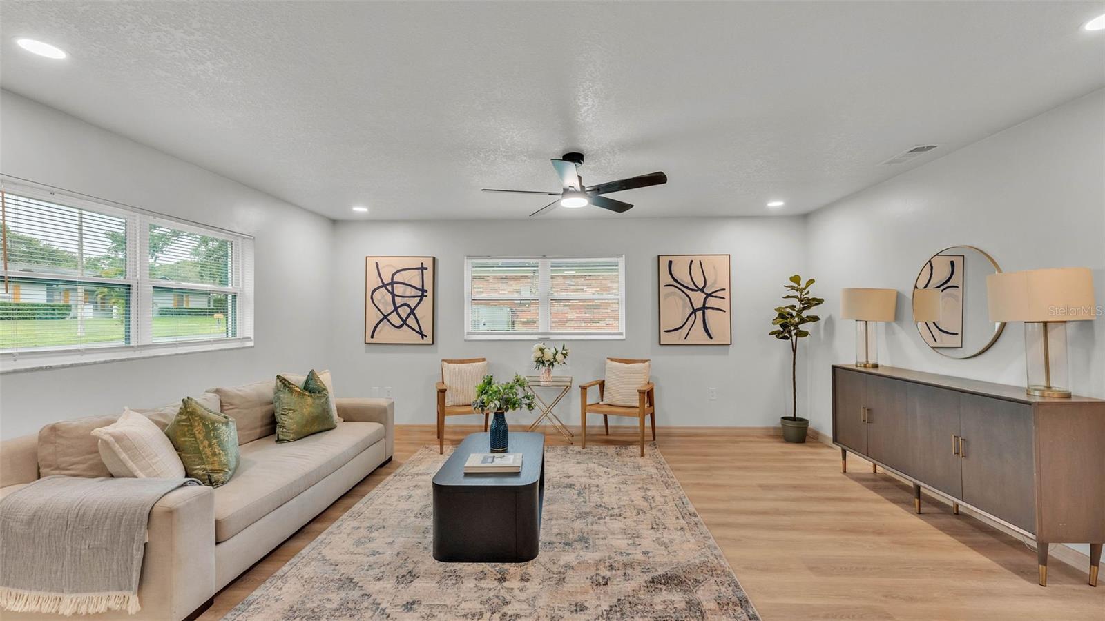 Image 3 of 32 For 1920 Kimball Court S