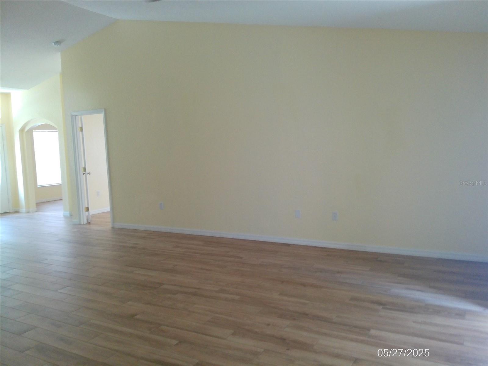 Image 9 of 24 For 3024 Wentworth Place