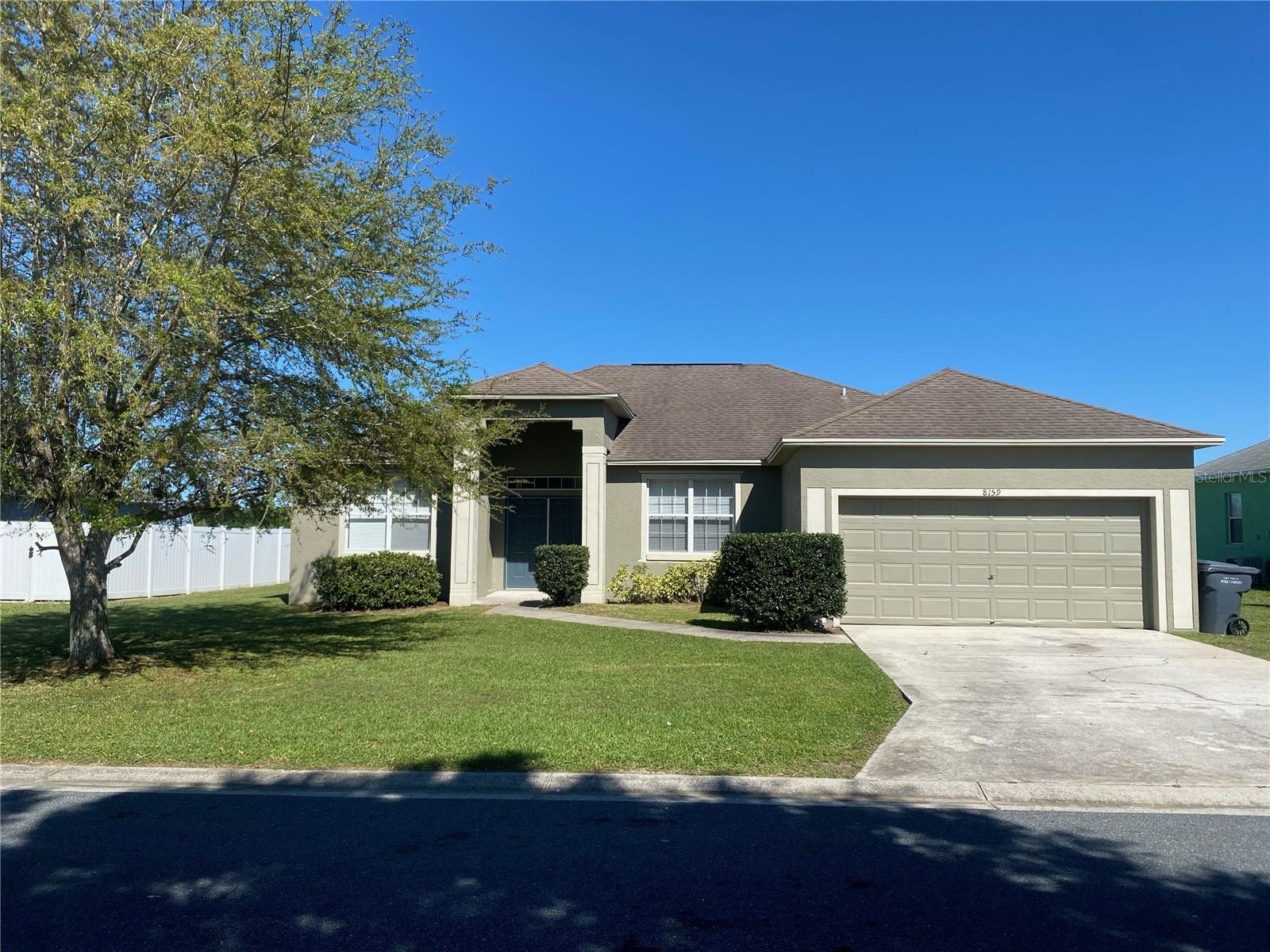 Details for 8159 Woodvine Circle, LAKELAND, FL 33810