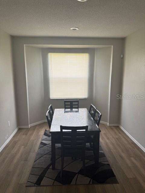 Image 12 of 49 For 8159 Woodvine Circle