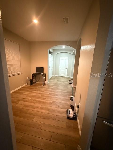 Image 19 of 49 For 8159 Woodvine Circle