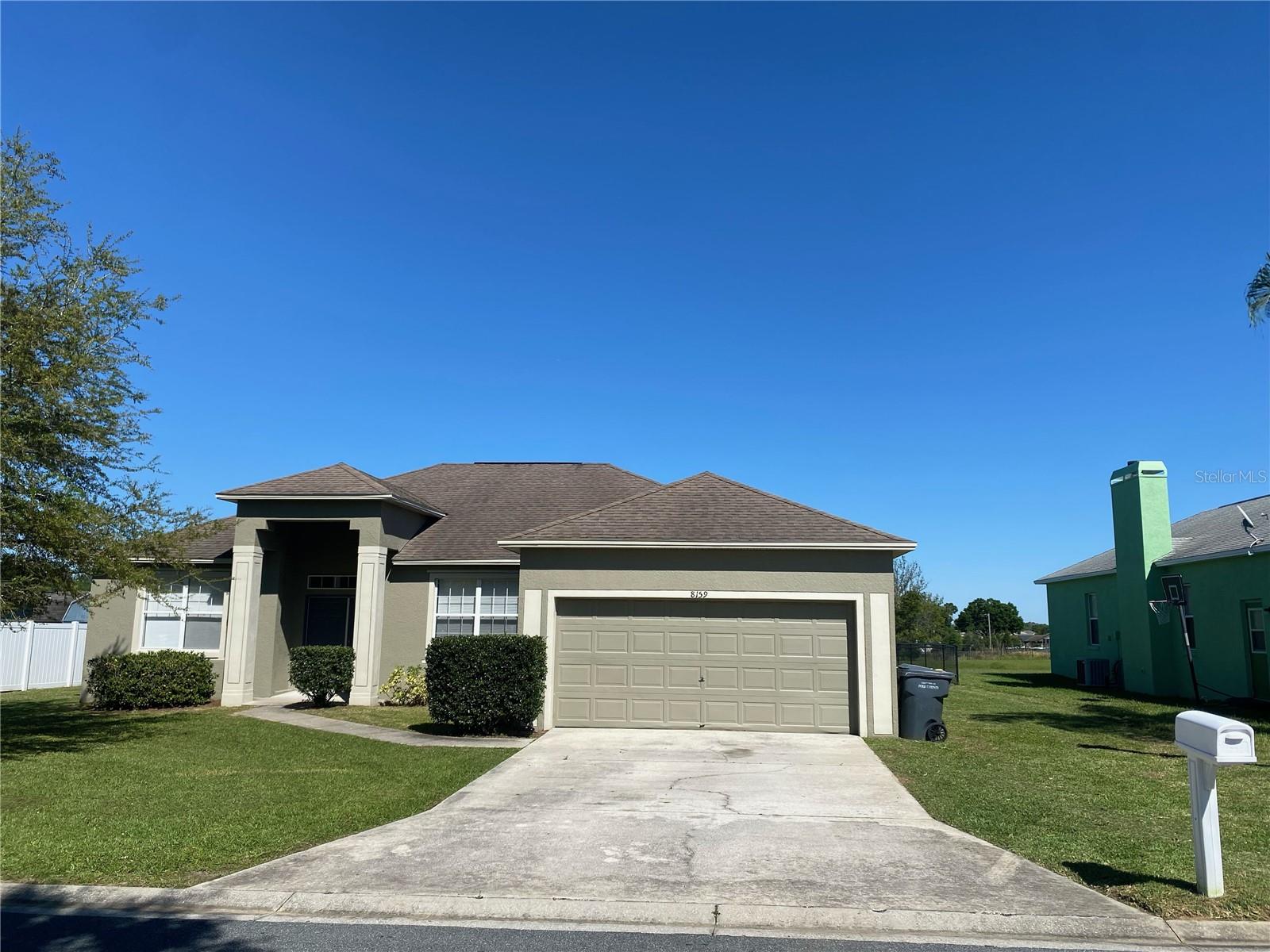 Image 2 of 49 For 8159 Woodvine Circle