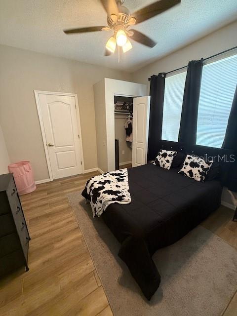 Image 39 of 49 For 8159 Woodvine Circle