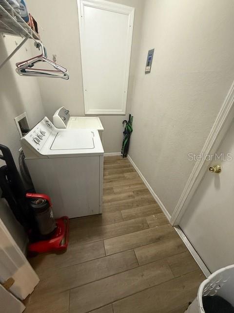 Image 45 of 49 For 8159 Woodvine Circle