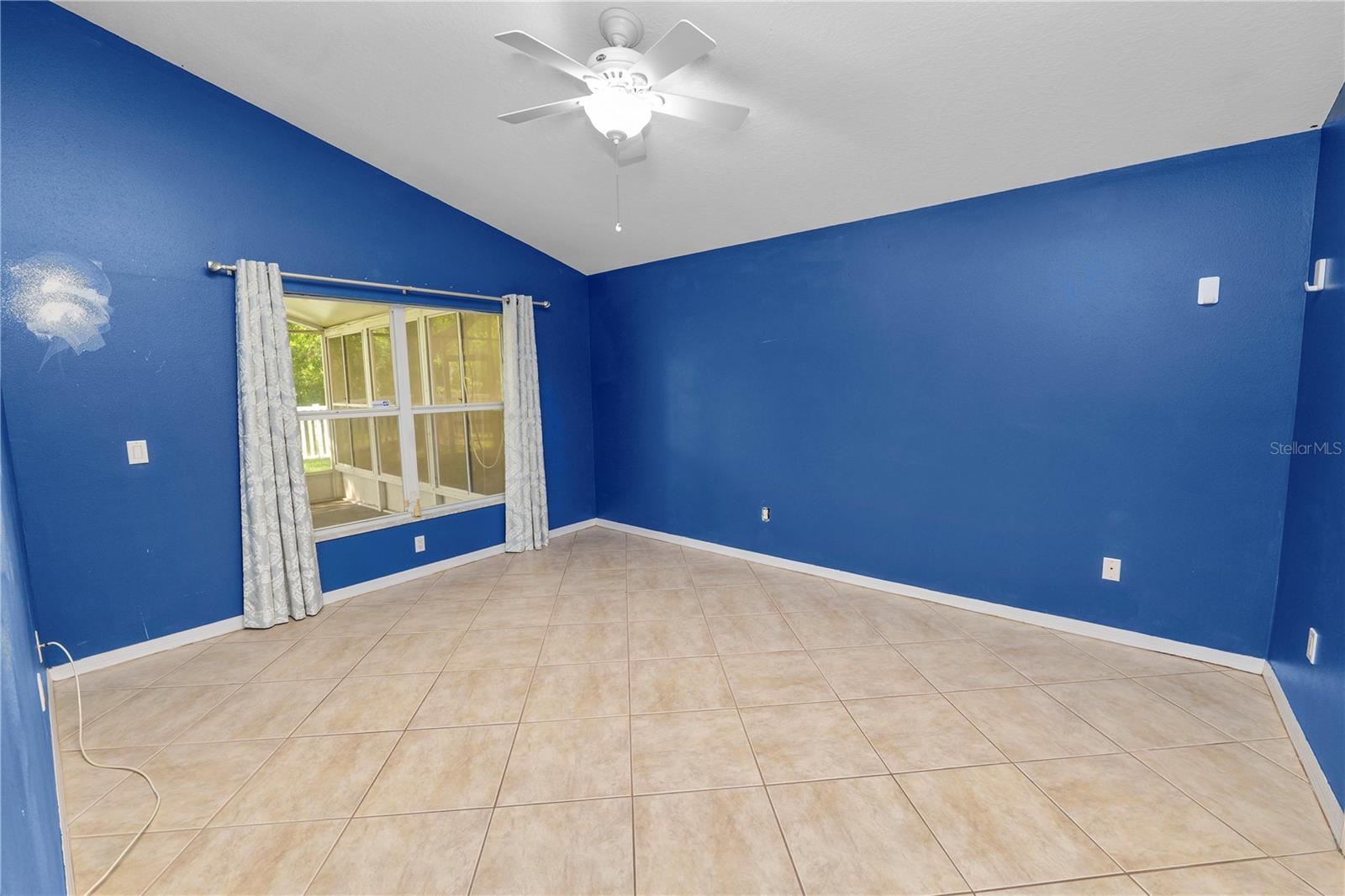 Image 24 of 63 For 16804 Hawkridge Road