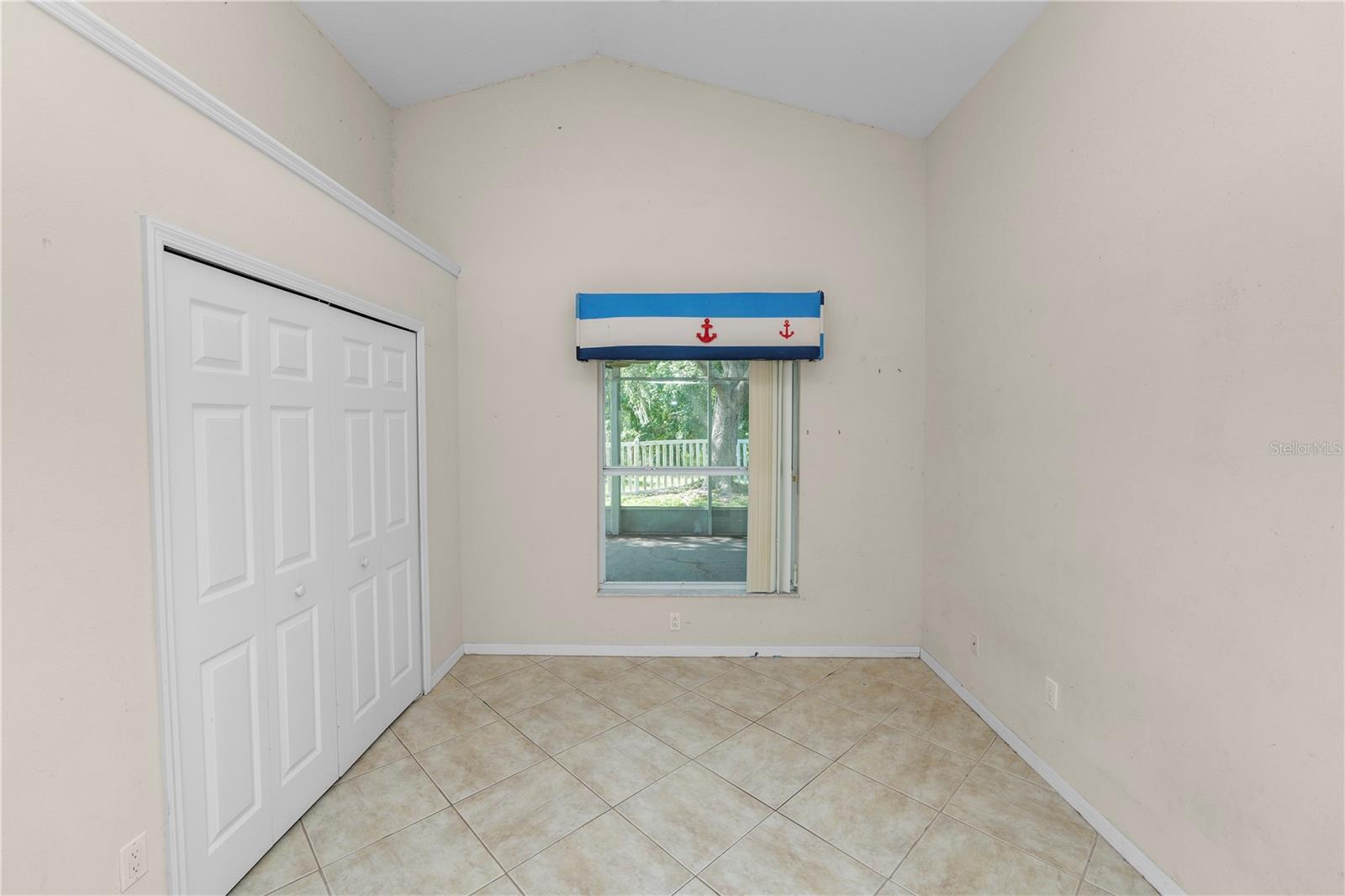 Image 33 of 63 For 16804 Hawkridge Road
