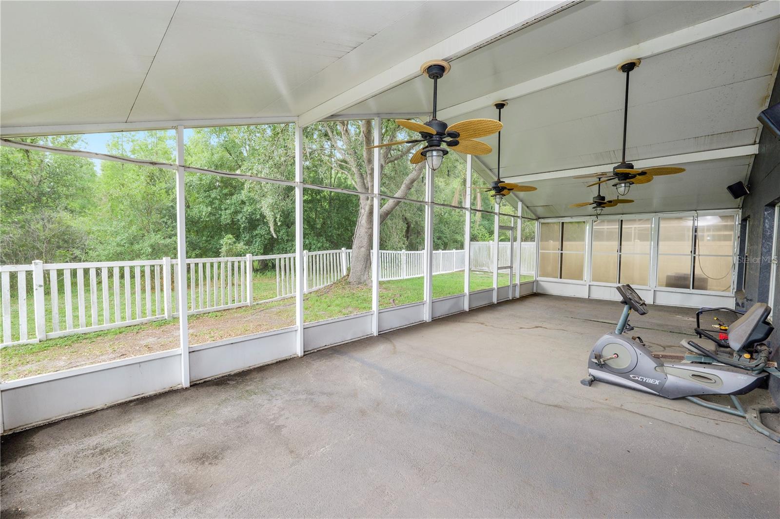 Image 39 of 63 For 16804 Hawkridge Road