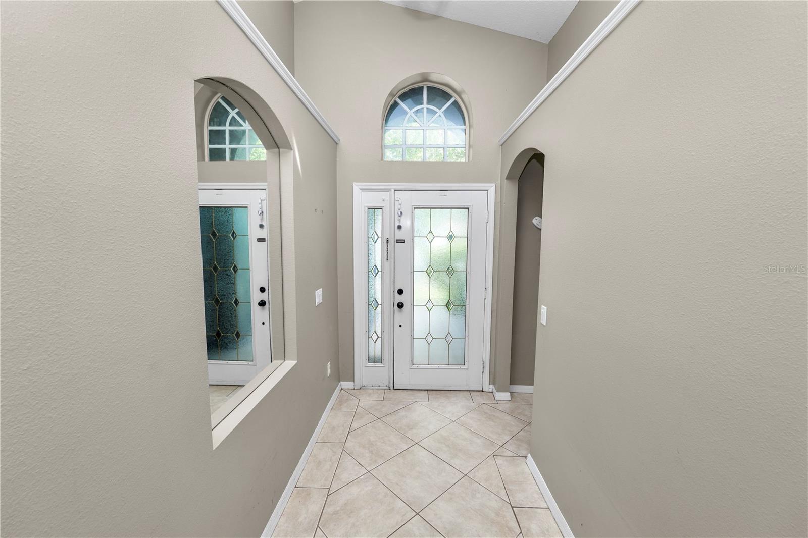 Image 4 of 63 For 16804 Hawkridge Road