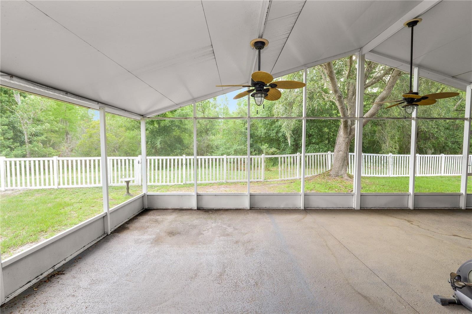 Image 41 of 63 For 16804 Hawkridge Road