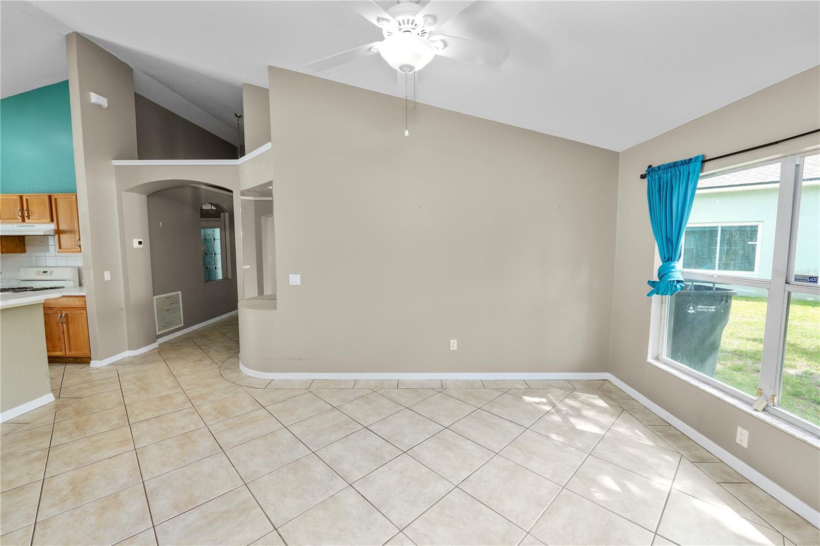 Image 7 of 63 For 16804 Hawkridge Road