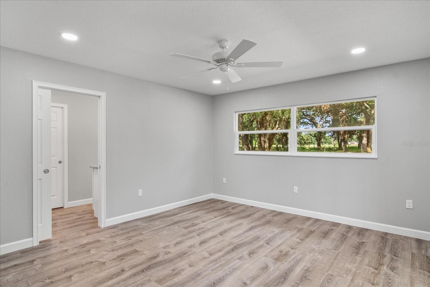 Image 42 of 60 For 203 Boyer Street