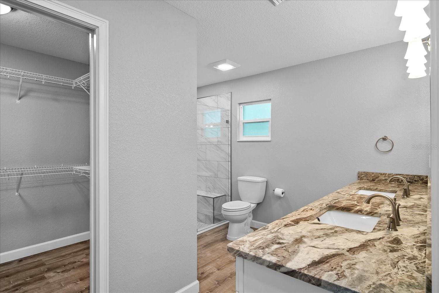 Image 43 of 60 For 203 Boyer Street