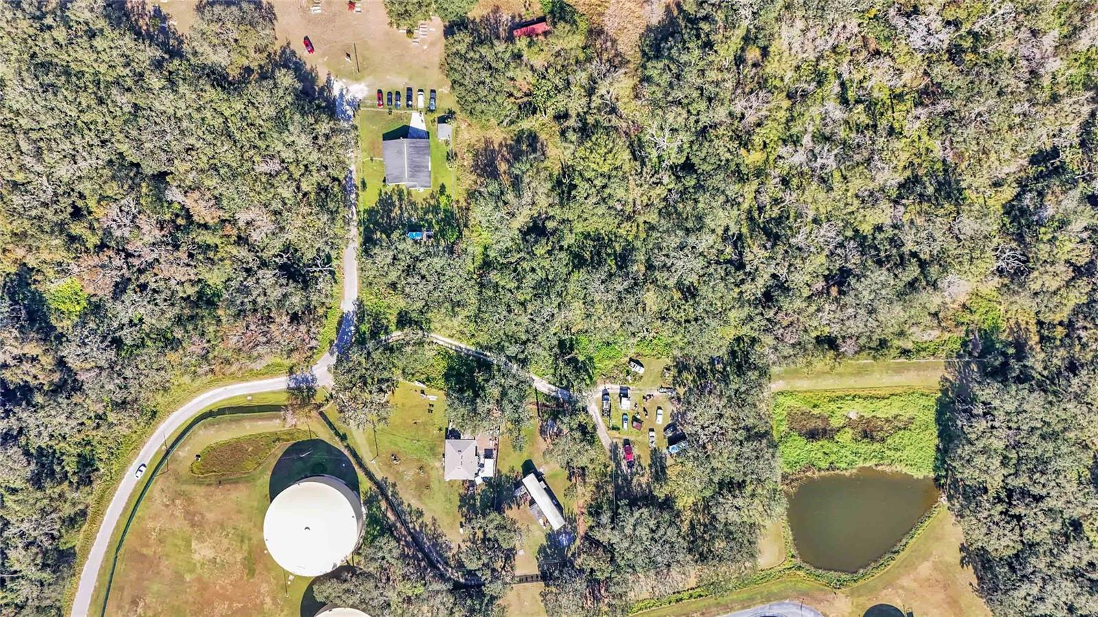 Image 6 of 6 For  Arnaz Drive 