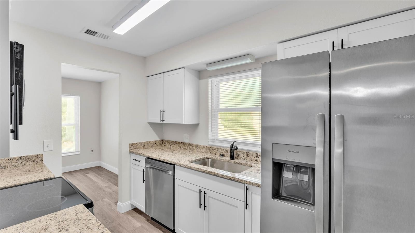 Image 3 of 15 For 6 Rosewood Drive