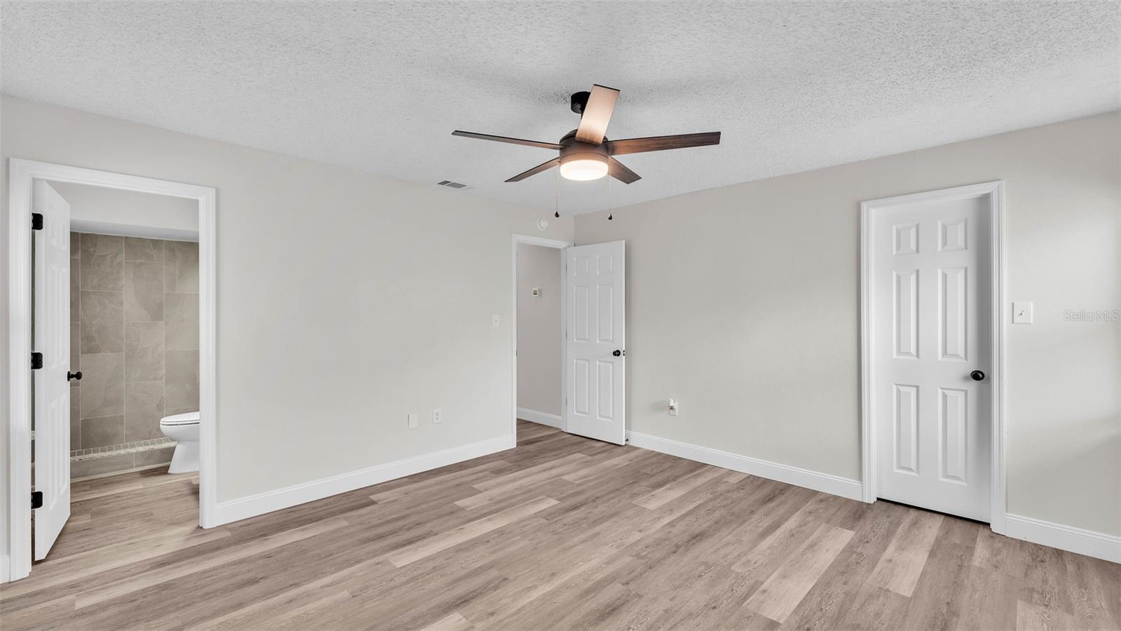 Image 6 of 15 For 6 Rosewood Drive