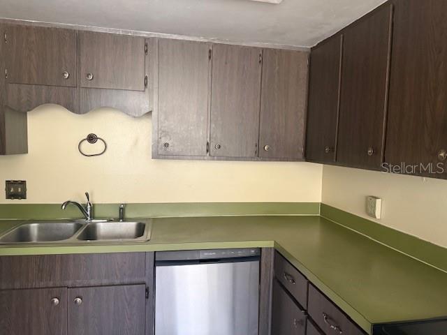 Image 2 of 4 For 1760 Cove Circle