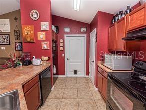 Image 17 of 35 For 1824 Baltic Place