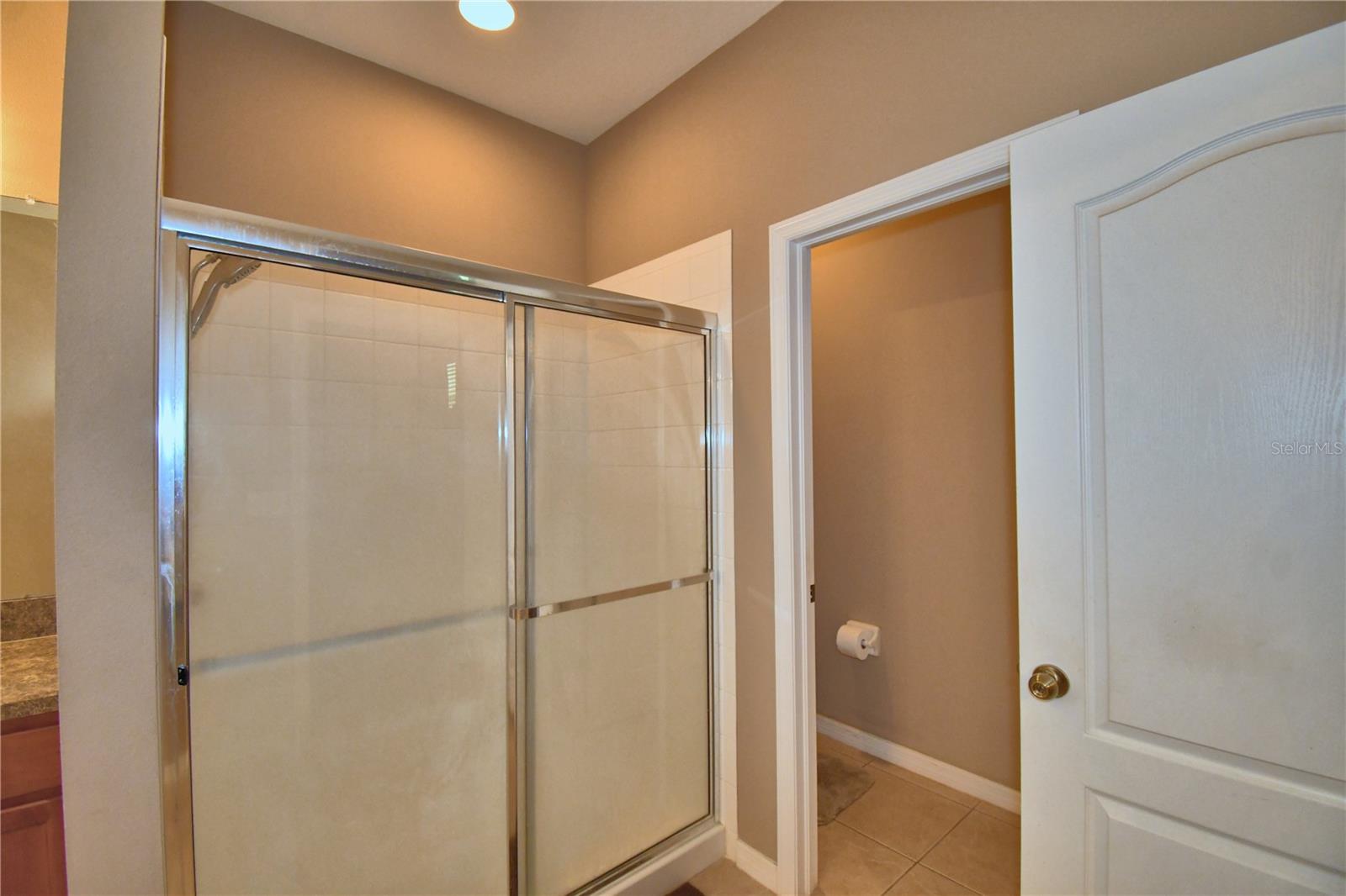 Image 26 of 87 For 2721 Walden Woods Drive