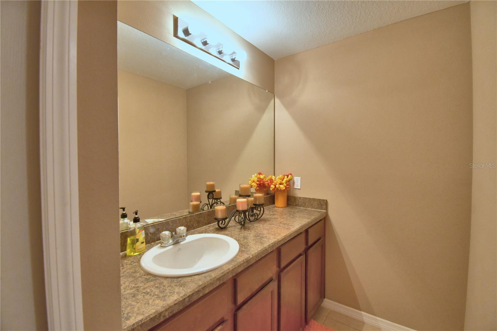 Image 46 of 87 For 2721 Walden Woods Drive
