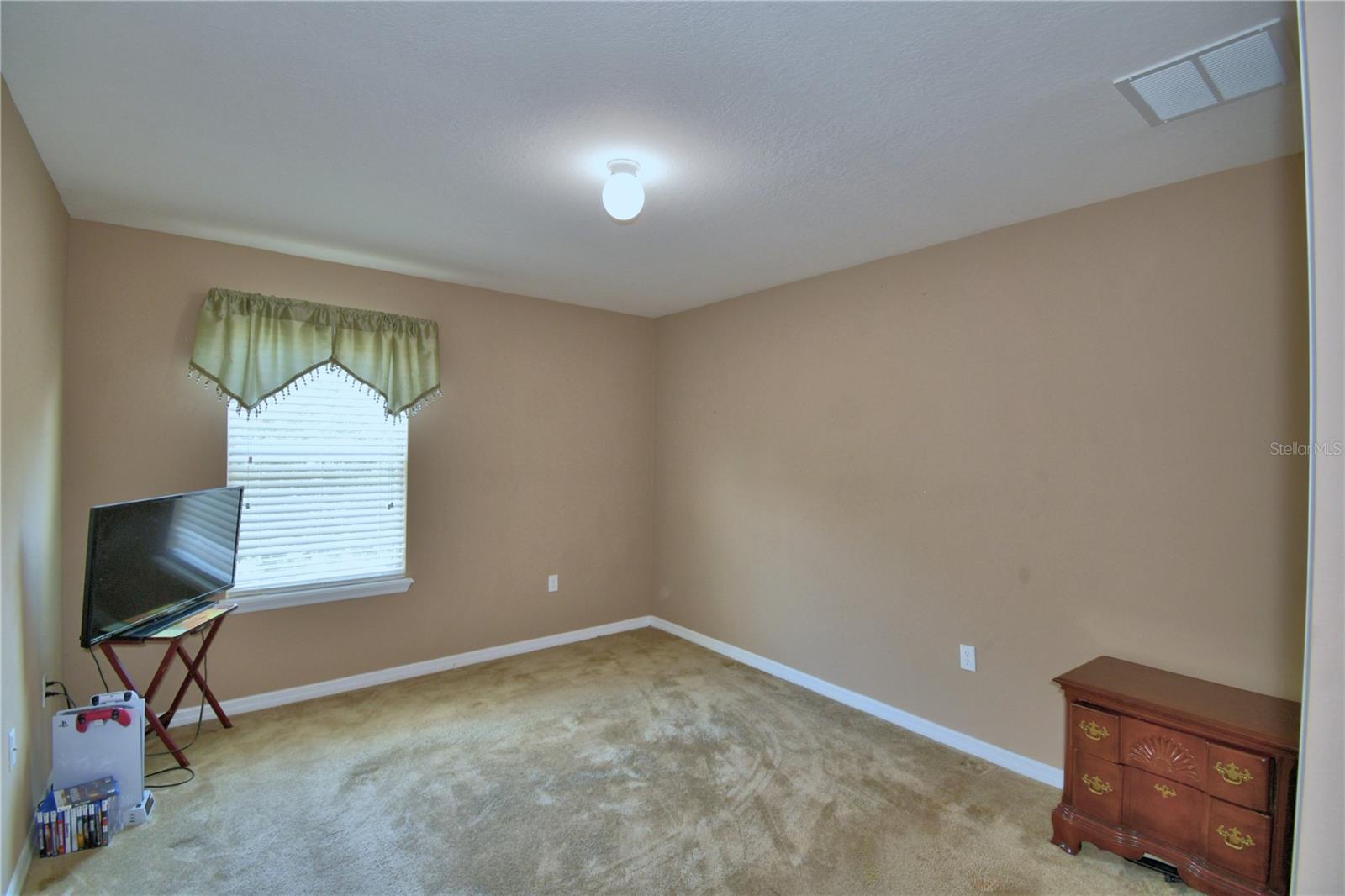Image 51 of 87 For 2721 Walden Woods Drive