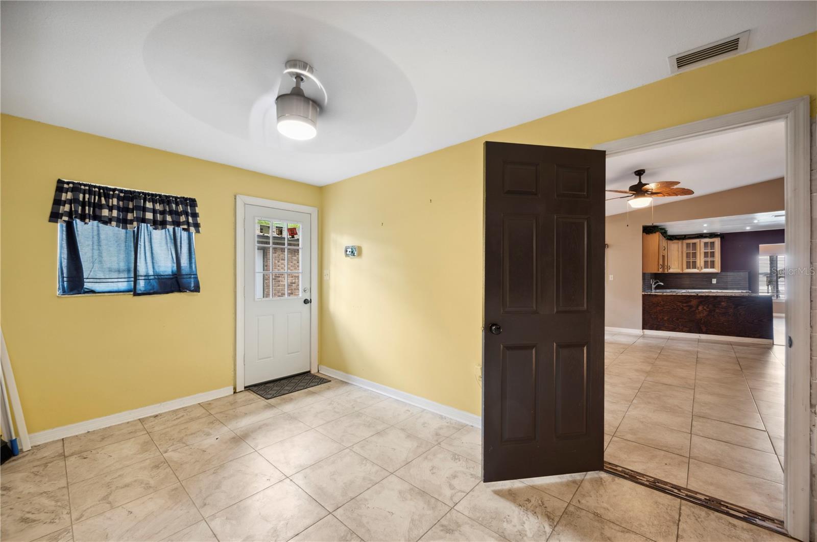 Image 30 of 57 For 6281 Halabrin Rd