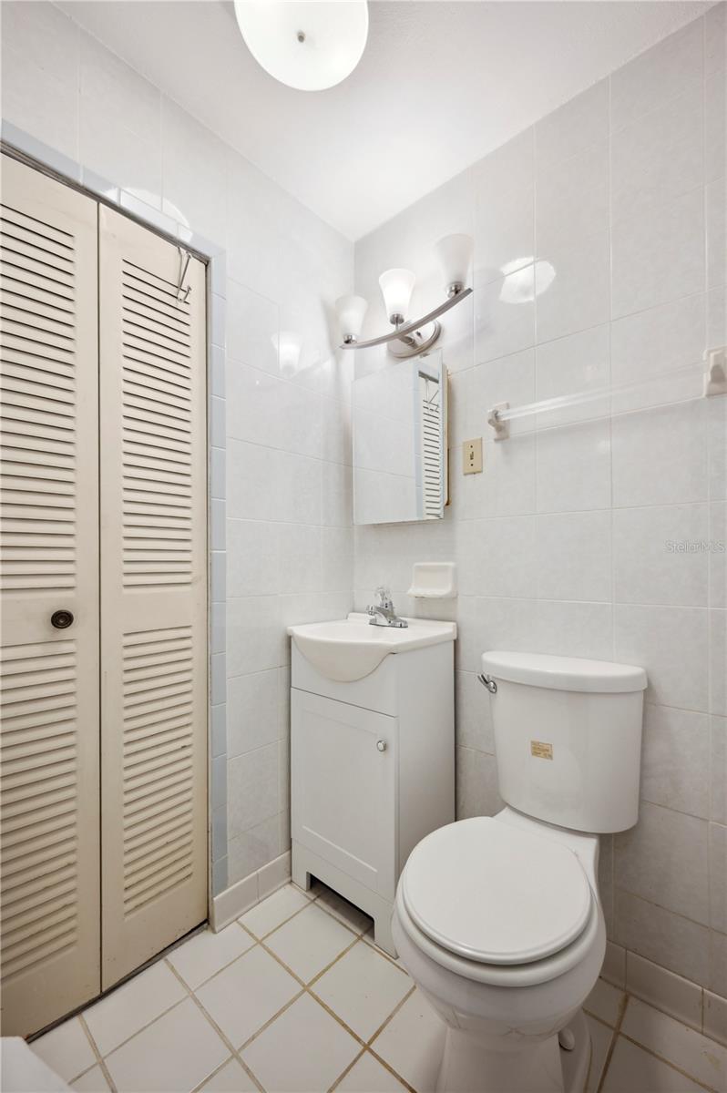 Image 32 of 57 For 6281 Halabrin Rd